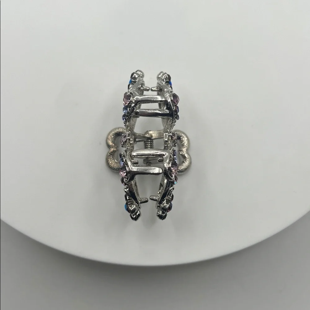 209. Elegant Silver and Rhinestone Hair Clip - Picture 4 of 4